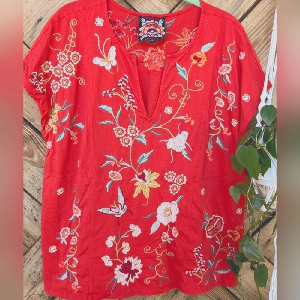 Johnny Was SUKI EASY PANELED TEE